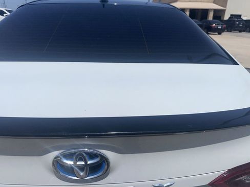 Used 2021 Toyota Camry XSE FWD image 5