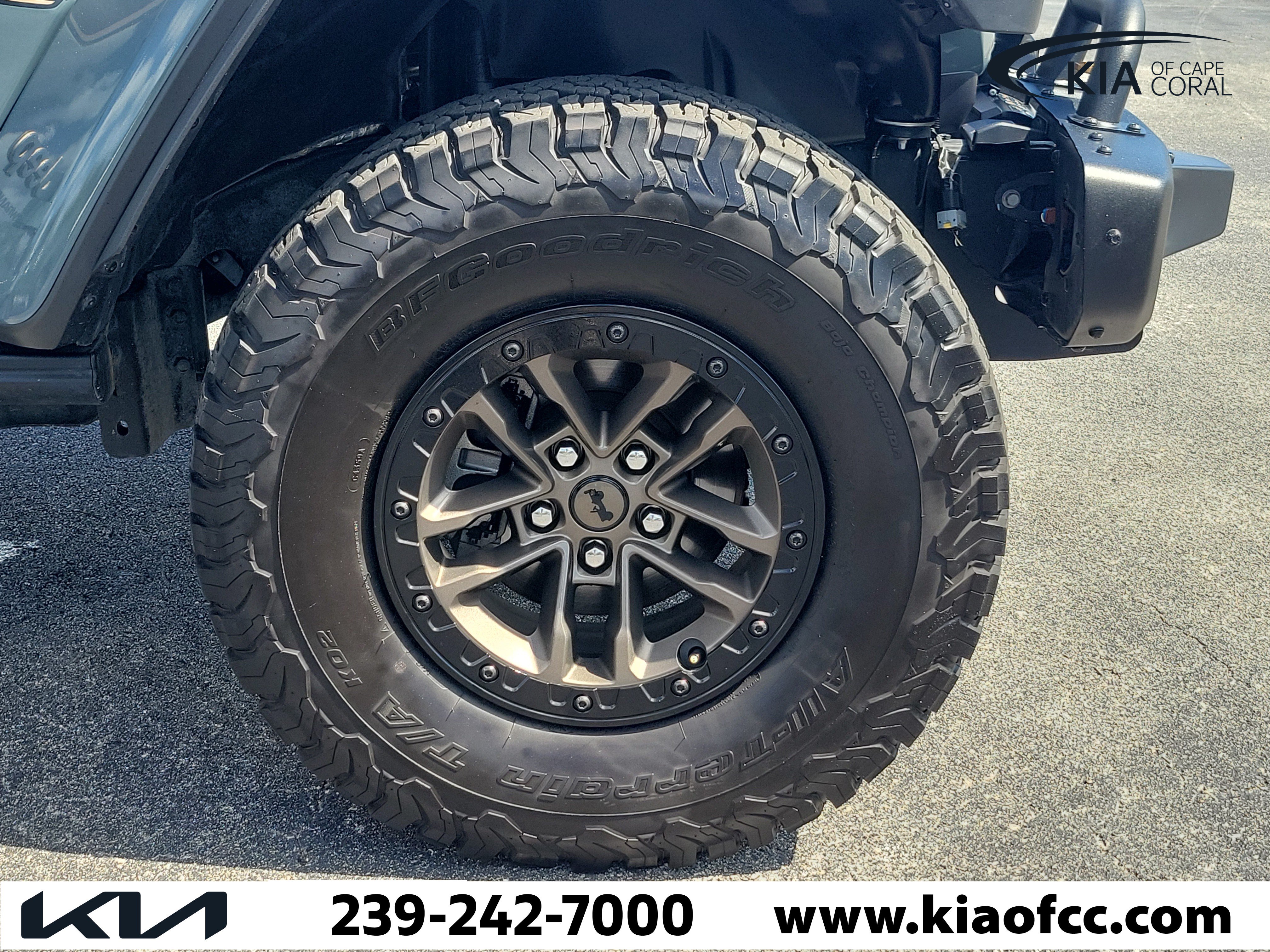 Used 2024 Jeep Wrangler Unlimited Rubicon 392 AWD/4WD image 7