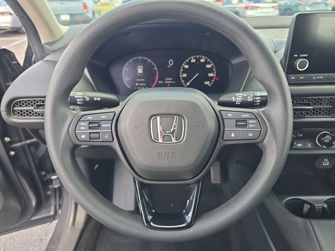 Certified 2025 Honda HR-V LX image 23