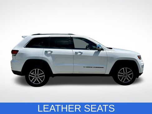 Used 2022 Jeep Grand Cherokee Limited image 7
