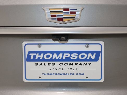 Used 2023 Cadillac XT6 Premium Luxury w/ Technology Package AWD/4WD image 40