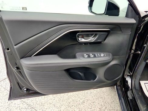 Used 2025 Acura ADX FWD image 11