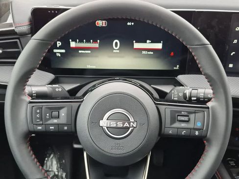 New 2026 Nissan Kicks SR image 15