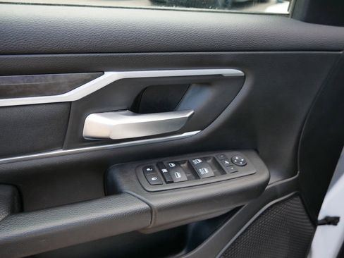 Used 2023 RAM 1500 Big Horn image 8