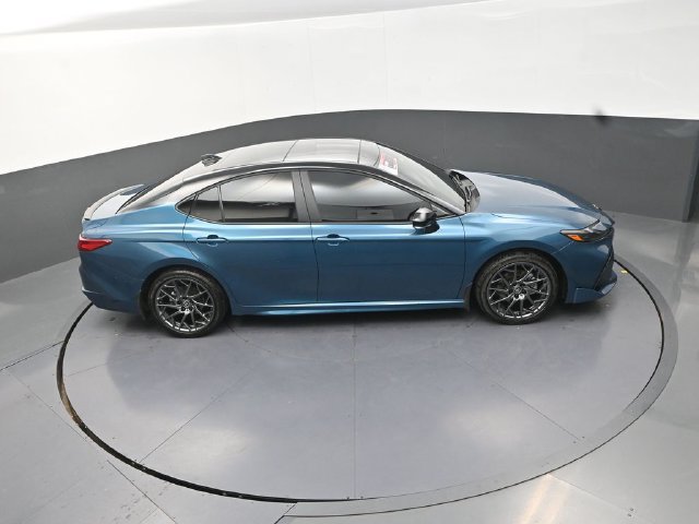 Used 2026 Toyota Camry XSE AWD/4WD image 32