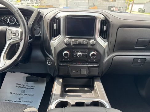 Used 2022 Chevrolet Silverado 1500 RST AWD/4WD image 33