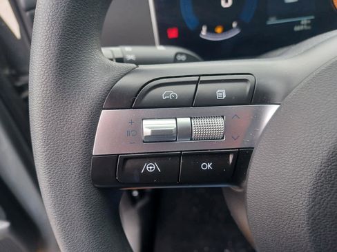 Used 2025 Hyundai Santa Cruz SEL image 17