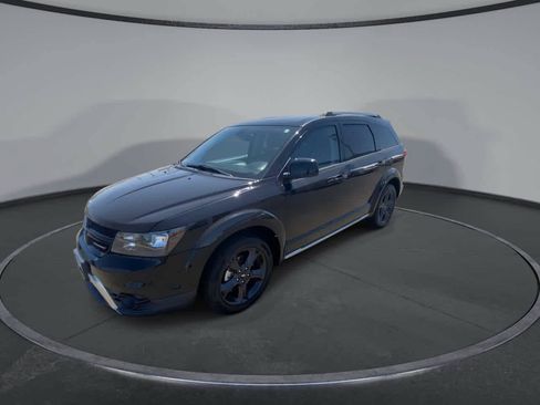 Used 2019 Dodge Journey Crossroad AWD/4WD image 4
