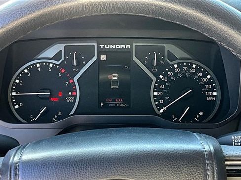 Used 2023 Toyota Tundra Limited image 16