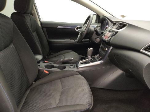Used 2017 Nissan Sentra SR FWD image 21