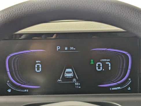 New 2026 Kia Seltos LX image 17