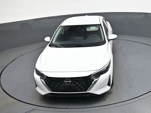 Used 2024 Nissan Sentra SV w/ All-Weather Package image 33