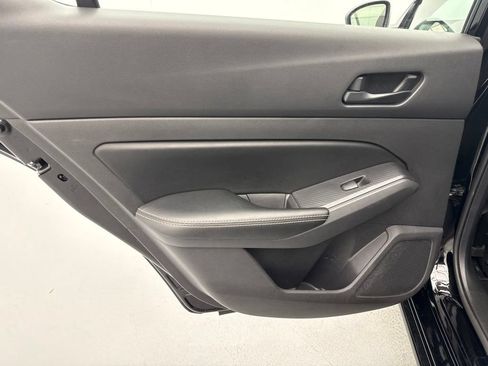 Used 2024 Nissan Altima 2.5 SV FWD image 17