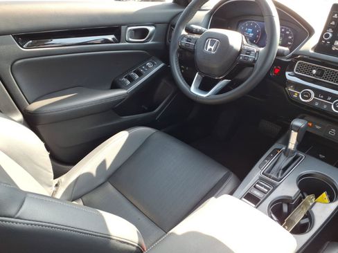 Certified 2024 Honda Civic Touring image 17