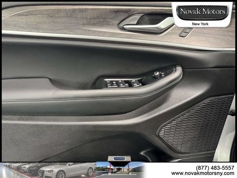 Used 2023 Jeep Grand Cherokee L Limited w/ Luxury Tech Group II AWD/4WD image 19