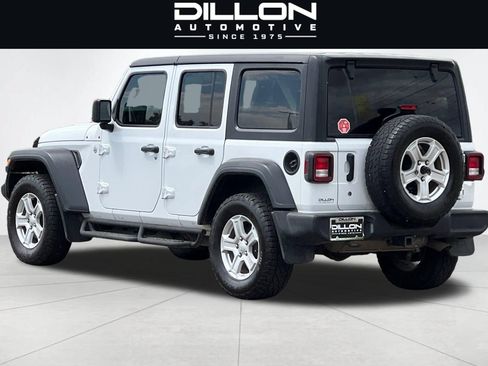 Used 2018 Jeep Wrangler Unlimited Sport AWD/4WD image 6