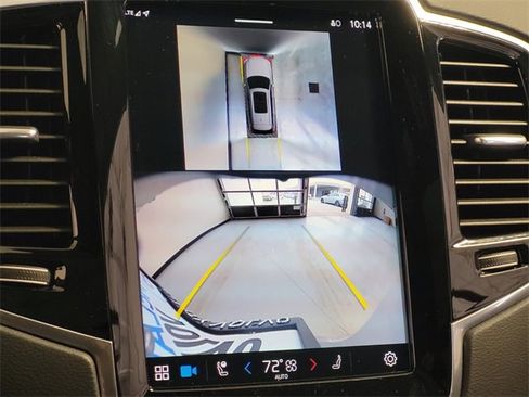Certified 2024 Volvo XC90 B6 Ultimate w/ Lounge Package image 29