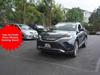 Used 2023 Toyota Venza XLE