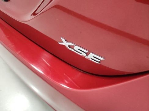 Used 2021 Toyota Camry XSE image 14