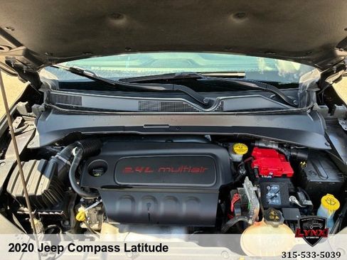 Used 2020 Jeep Compass Latitude AWD/4WD image 28