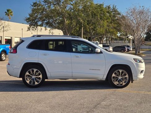 Used 2019 Jeep Cherokee Overland w/ Technology Group image 4