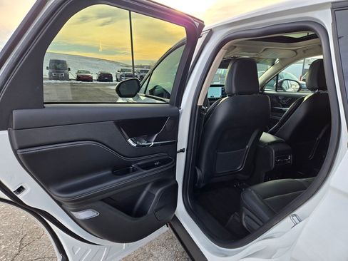 Used 2024 Lincoln Corsair Premiere w/ Equipment Group 101A image 27