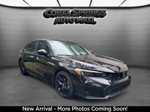 Used 2025 Honda Civic Sport image 1