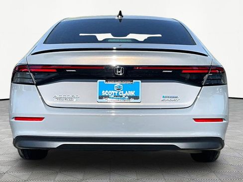 Used 2025 Honda Accord Sport image 7