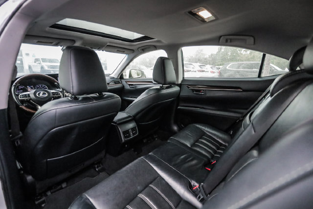 Used 2016 Lexus ES 300h w/ Luxury Package w/Wood Trim FWD image 60