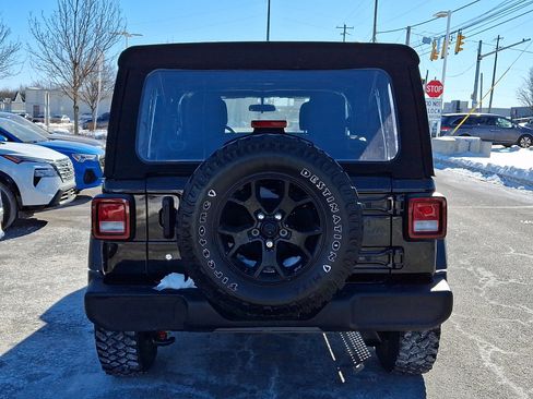 Used 2020 Jeep Wrangler Unlimited Sport image 5