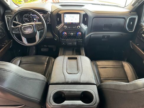 Used 2021 GMC Sierra 2500 Denali w/ Technology Package AWD/4WD image 24