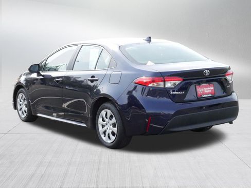 Certified 2026 Toyota Corolla LE FWD image 5
