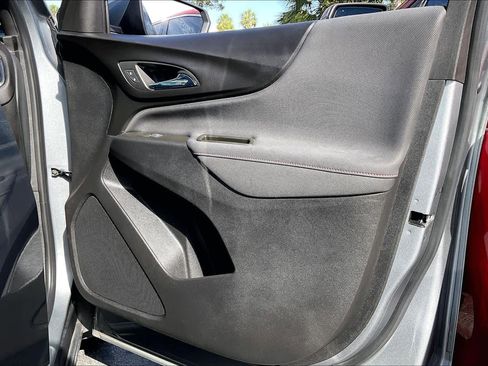 Certified 2023 Chevrolet Equinox RS image 23
