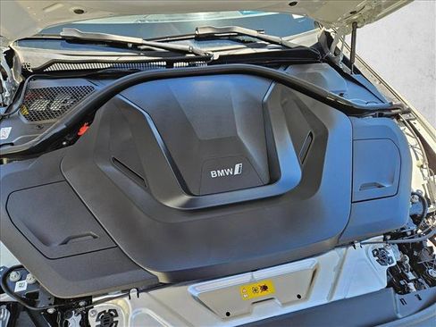 Used 2023 BMW i4 eDrive35 RWD image 22