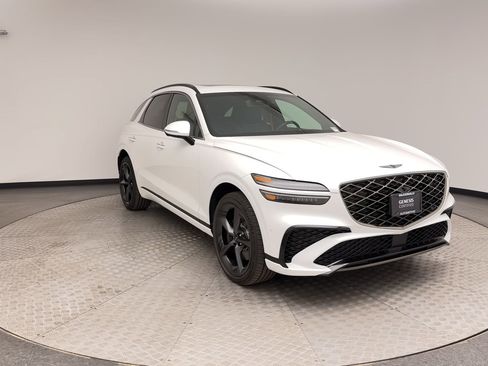Certified 2026 Genesis GV70 3.5T Sport Prestige AWD/4WD image 8