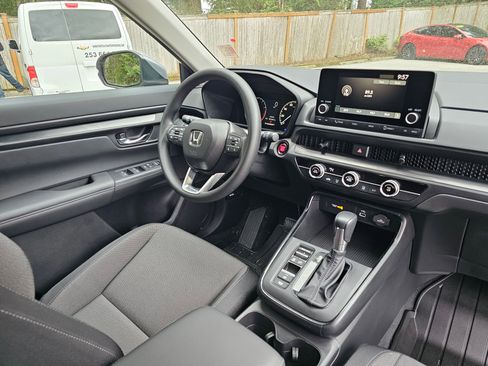 Certified 2025 Honda CR-V LX image 10