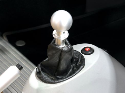 Used 2005 Lotus Elise image 16