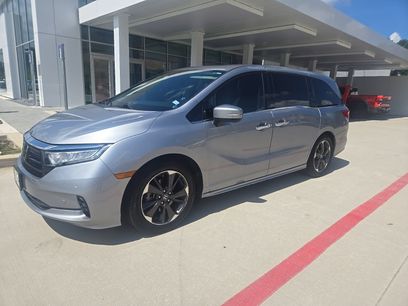 Used 2021 Honda Odyssey Elite