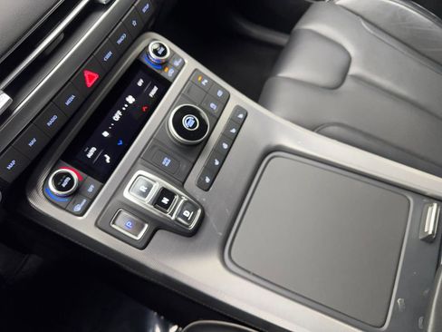 Used 2024 Hyundai Palisade Calligraphy image 70