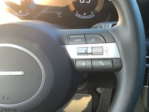 Certified 2026 Hyundai Santa Cruz SE FWD image 28