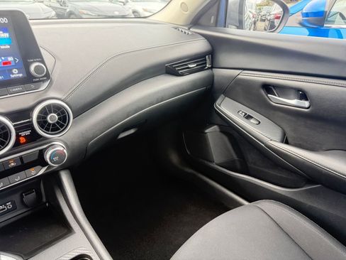 Used 2025 Nissan Sentra SV image 35