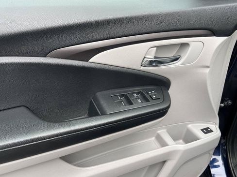 Used 2016 Honda Pilot EX-L image 32