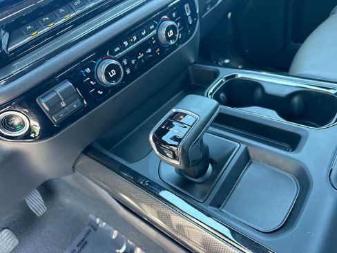 Used 2024 Chevrolet Silverado 1500 ZR2 w/ Technology Package AWD/4WD image 13