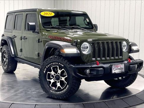 Used 2021 Jeep Wrangler Unlimited Rubicon AWD/4WD image 3