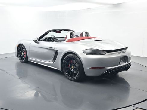 Certified 2025 Porsche 718 Boxster GTS image 3