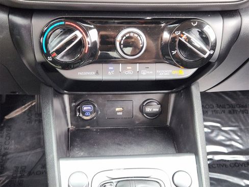 Used 2023 Hyundai Kona SEL image 26