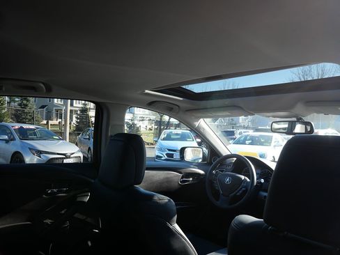 Used 2018 Acura RDX AWD w/ Technology Package image 28