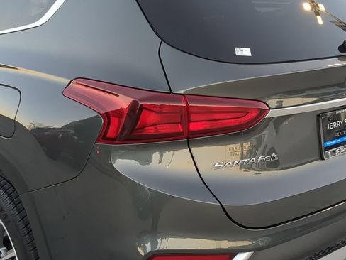 Used 2020 Hyundai Santa Fe SEL w/ Convenience Package image 11