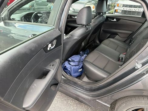 Used 2021 Kia Forte GT-Line w/ GT-Line Premium Package FWD image 13