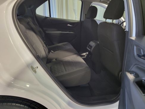 Certified 2022 Chevrolet Equinox LT image 34